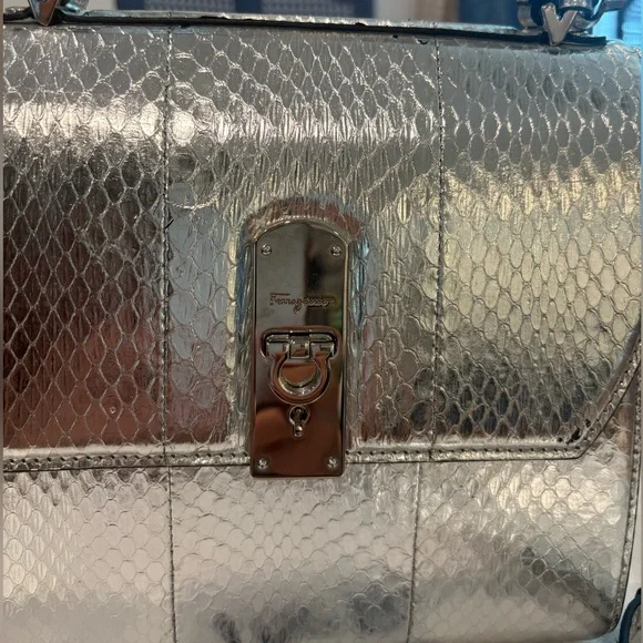 Salvatore Ferragamo Silver Purse - Picture 3 of 16